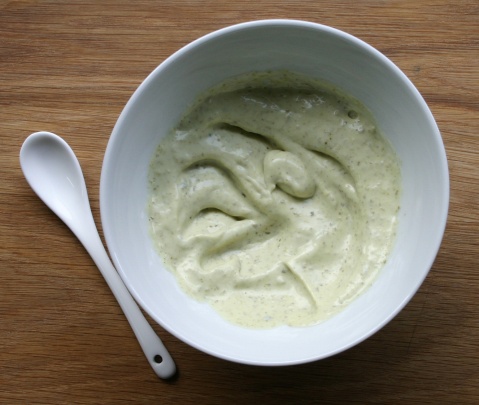 TheGoodGreeff Quinoa bowl - pesto mayonnaise